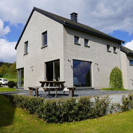 Lierneux "Petite Perle En Haute Ardenne" Avec Vue Sur La Vallee, Cabine Infra-Rouge Et Bain Balneo מראה חיצוני תמונה