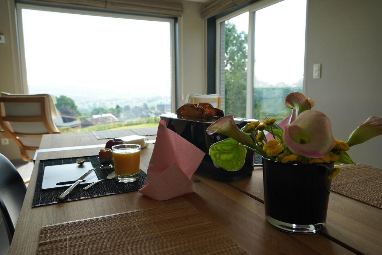 Lierneux "Petite Perle En Haute Ardenne" Avec Vue Sur La Vallee, Cabine Infra-Rouge Et Bain Balneo מראה חיצוני תמונה