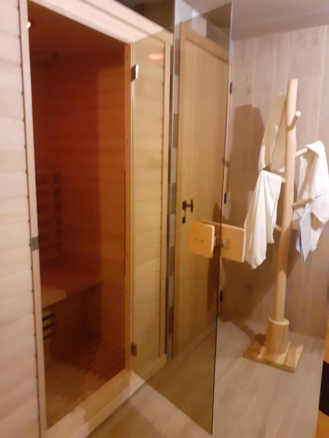 Lierneux "Petite Perle En Haute Ardenne" Avec Vue Sur La Vallee, Cabine Infra-Rouge Et Bain Balneo מראה חיצוני תמונה