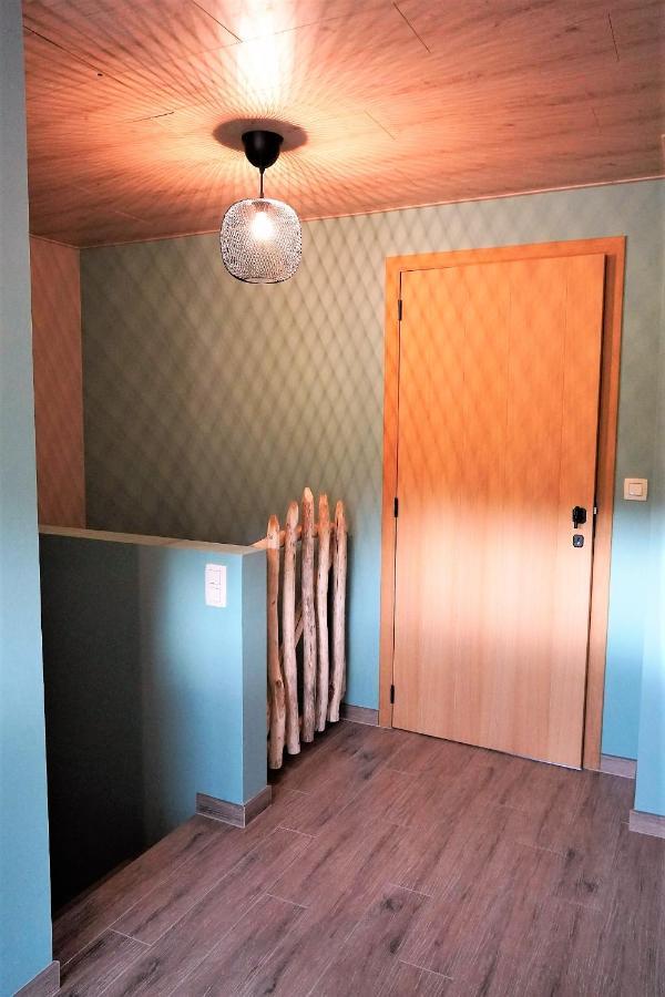 Lierneux "Petite Perle En Haute Ardenne" Avec Vue Sur La Vallee, Cabine Infra-Rouge Et Bain Balneo מראה חיצוני תמונה