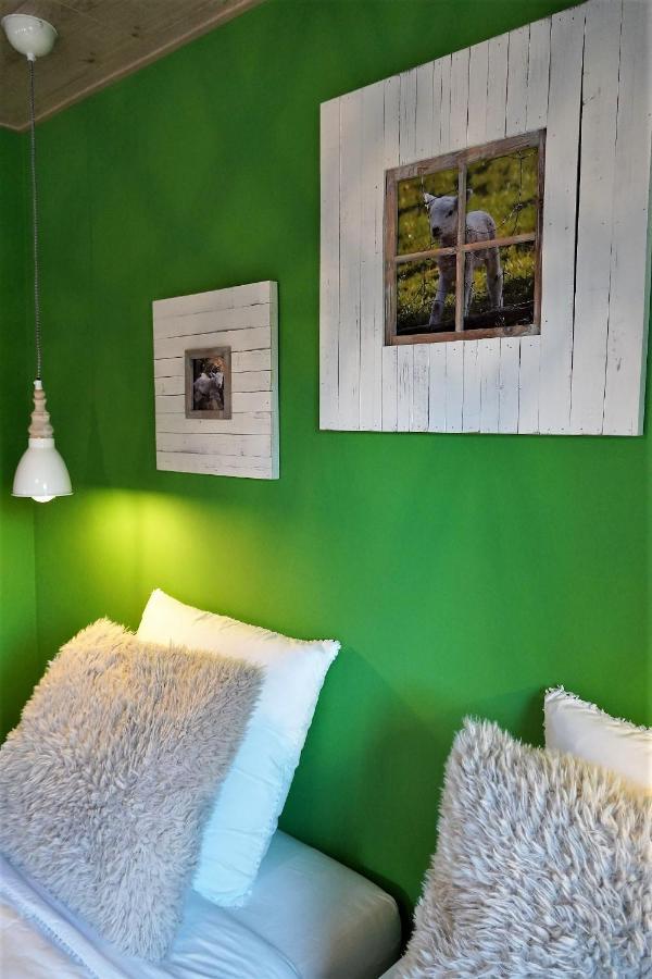 Lierneux "Petite Perle En Haute Ardenne" Avec Vue Sur La Vallee, Cabine Infra-Rouge Et Bain Balneo מראה חיצוני תמונה